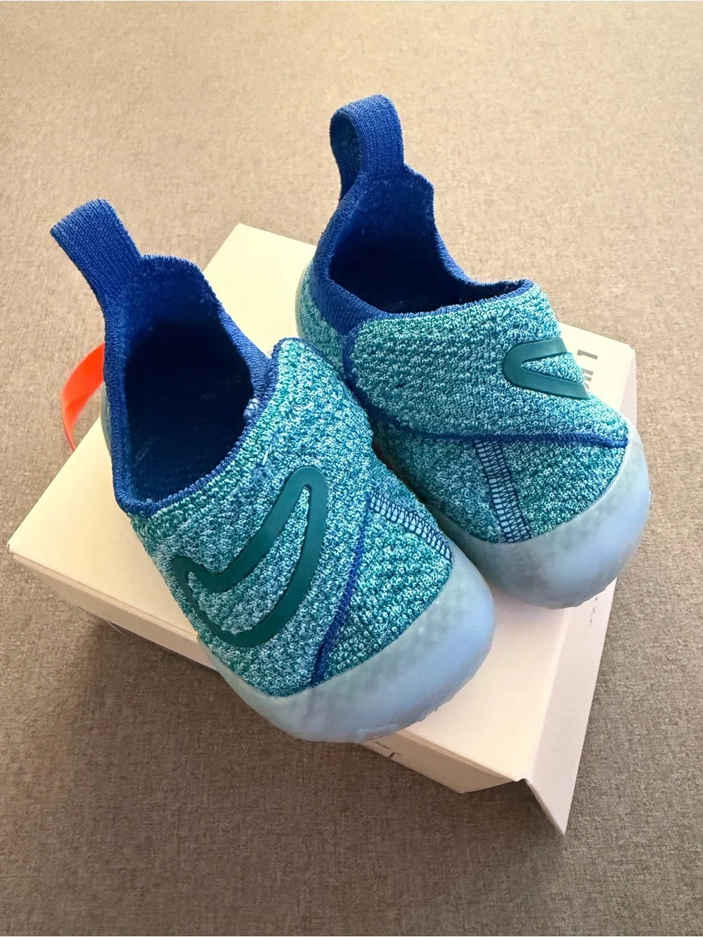 Nike Swoosh 1 Sneakers